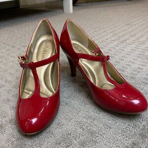 Kelly & Katie Red Mary Jane Heels (Size 6.5)